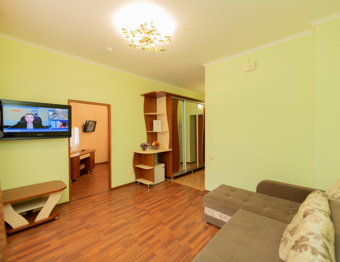 Люкс 2-местный 2-комнатный - СОК «Империя»