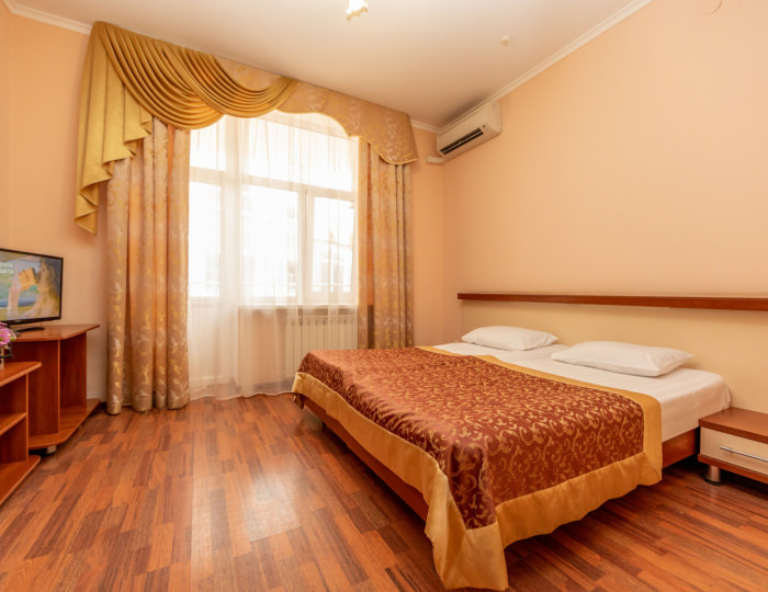 Полулюкс 2-местный 2-комнатный - СОК «Империя»