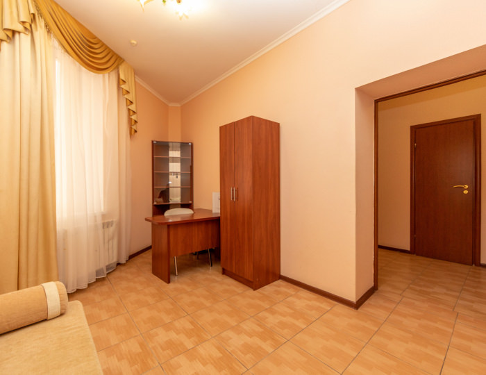 Полулюкс 2-местный 2-комнатный - СОК «Империя»