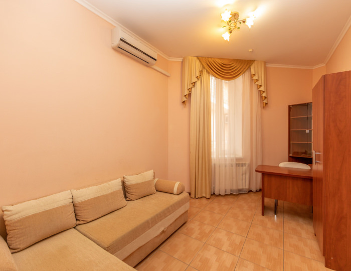 Полулюкс 2-местный 2-комнатный - СОК «Империя»